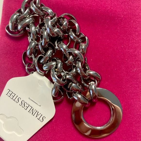 Stainless Steel Circle Pendant Chunky Necklace - Picture 3 of 4